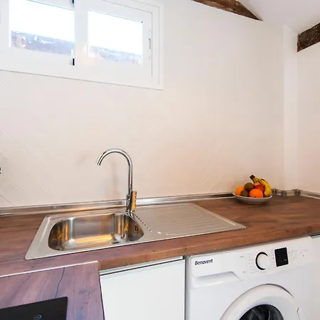 Apartment Picasso Square Penthouse, Sunny Terrace In The City Center *